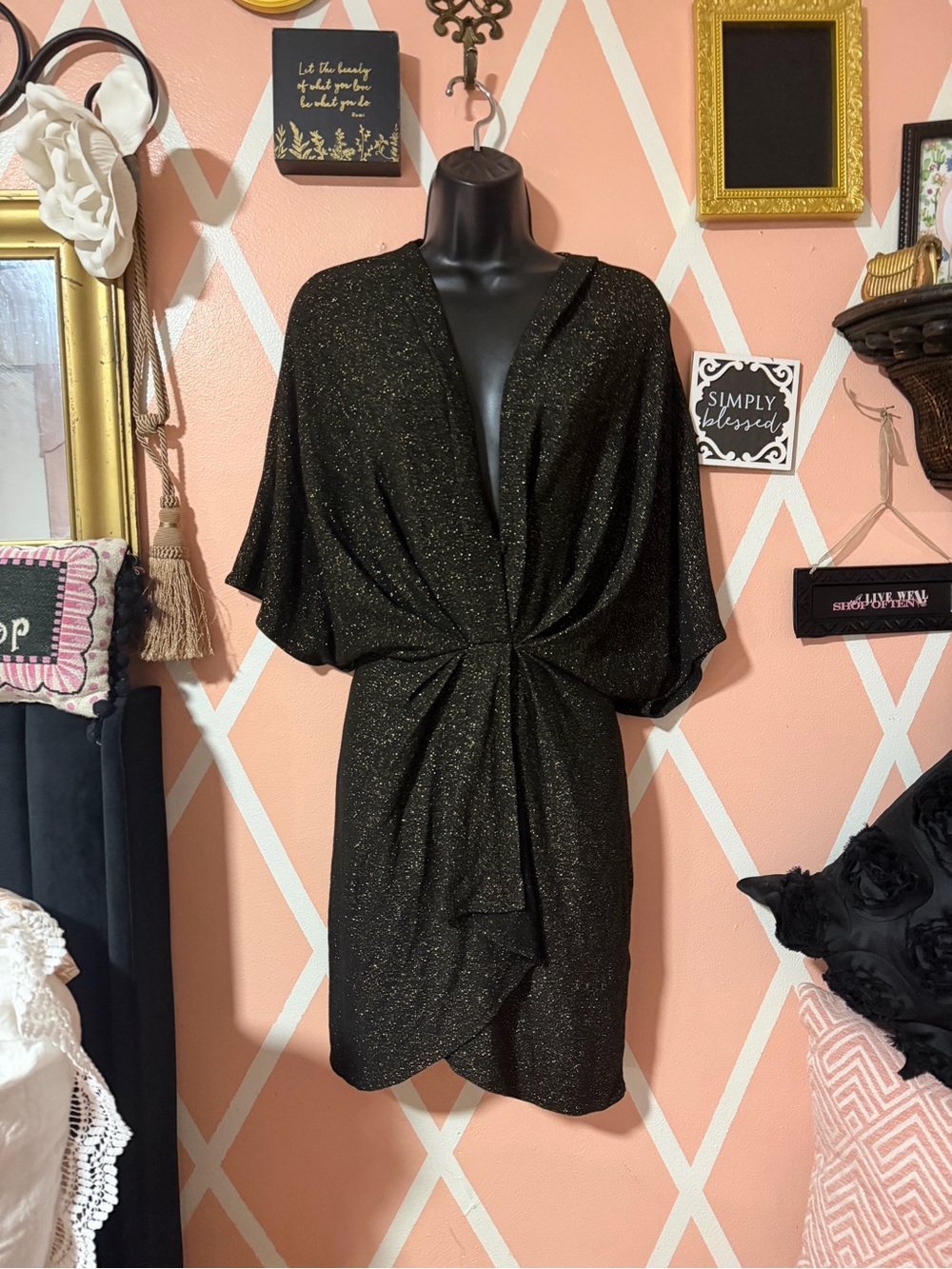 Elan Dolman Dress - Picture 3 of 8